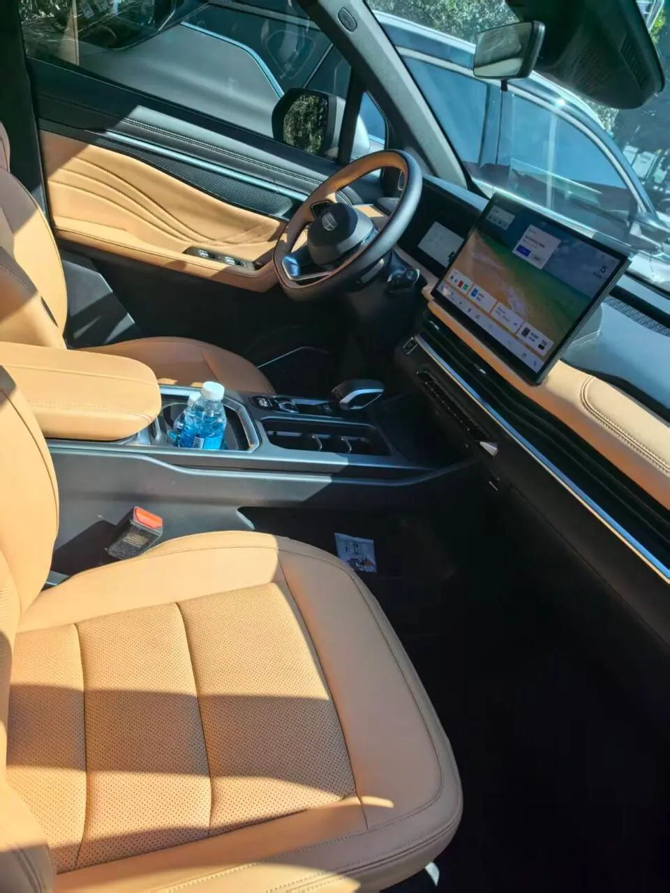 Geely 2026 Boyue REV 375km Long Endurance Platinum Extended Range Zhizun Edition Automatic Gear 4