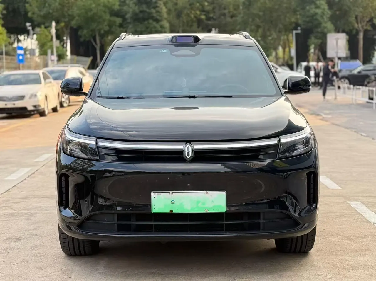 AITO 2024 AITO M7 Smart Drive Four-wheel Drive Ultra Edition 5-seat Automatic Gear 2