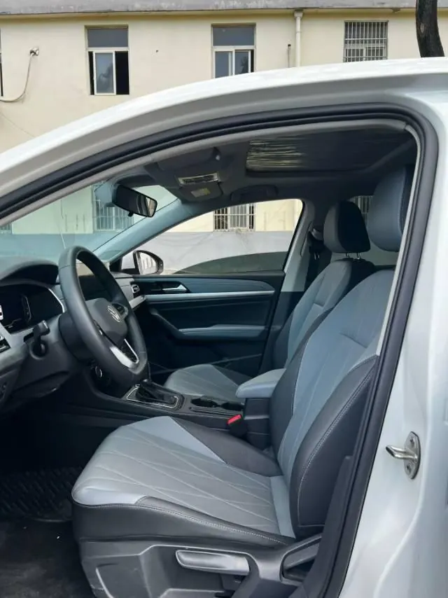 Volkswagen 2024 LaVida 1.5 5 Million Edition Automatic 7