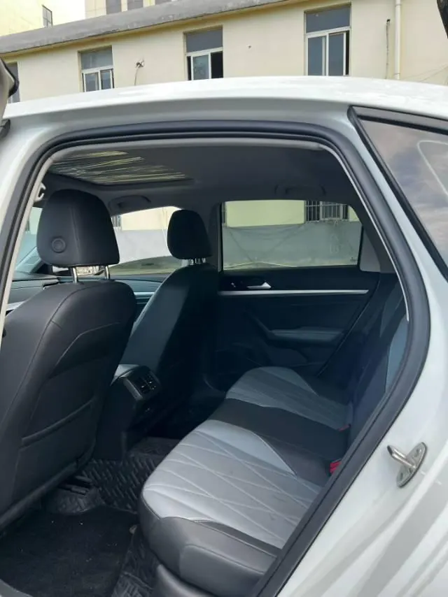 Volkswagen 2024 LaVida 1.5 5 Million Edition Automatic 8