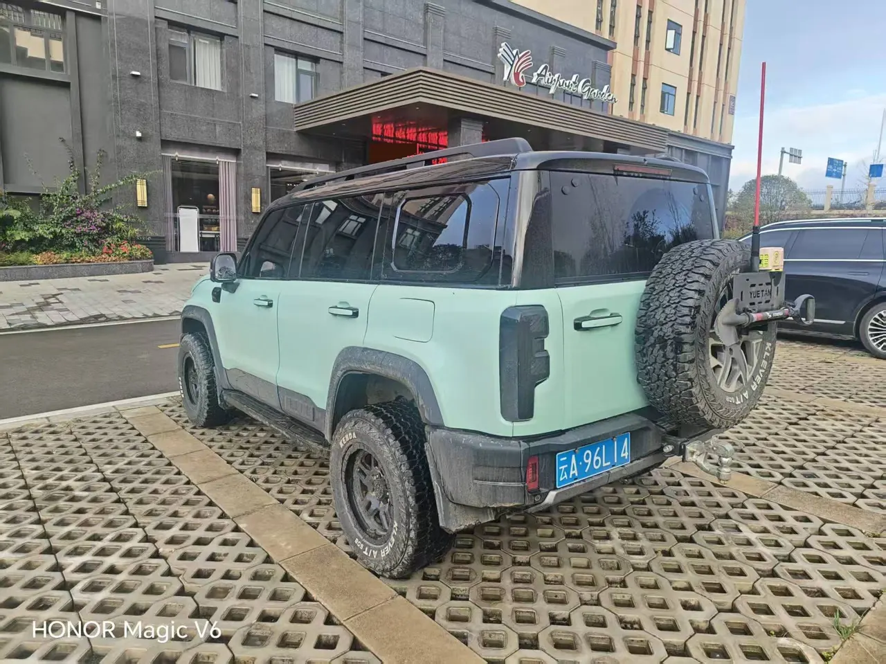Beijing 2024 BJ40 2.0D Blade Hero Edition Crossing Automatic Gear 6