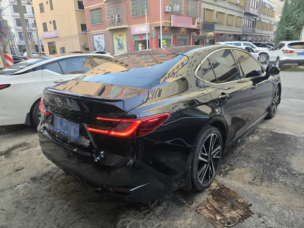 Toyota 2024 Camry Dual Engine 2.0HS Stepless Sports Edition Automatic Gear 6