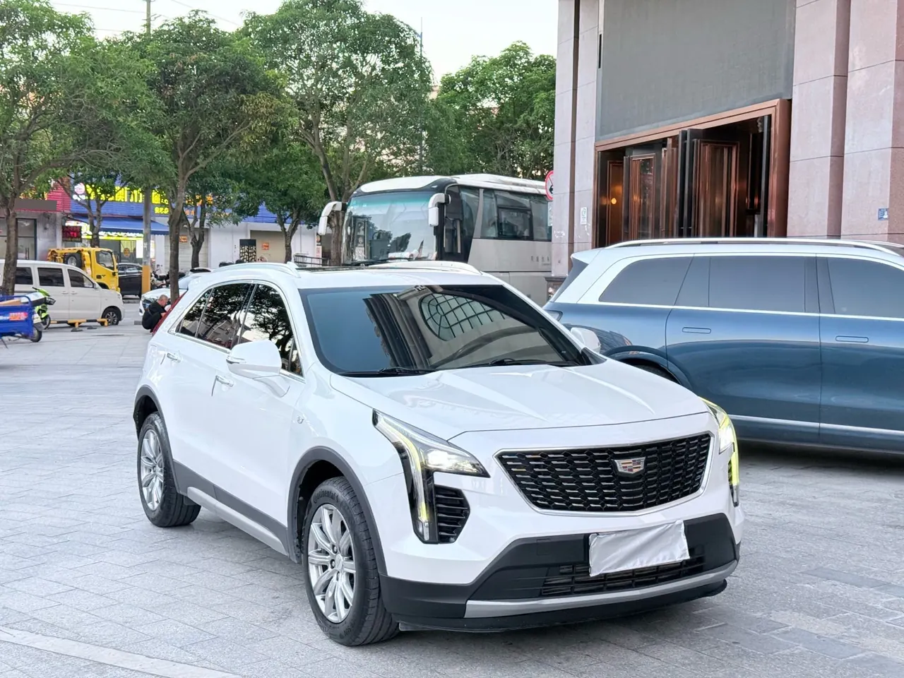 Cadillac 2020 XT4 2.0T 28T Two-Drive Leading Automatic Gear 3