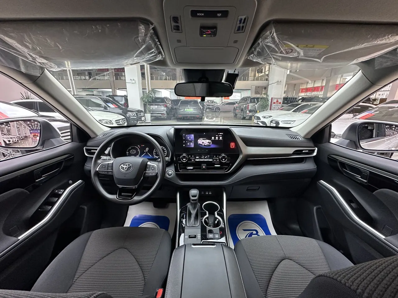 Toyota 2024 Highlander Dual Engine 2.5 Stepless Intelligent Electric Hybrid Four-wheel Drive Elite Edition 7-seat Automatic Transmission 4