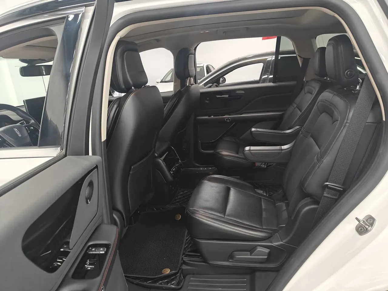 Lincoln 2020 Aviator 3.0T V6 Four-wheel Drive Elegant Edition Automatic Gear 5