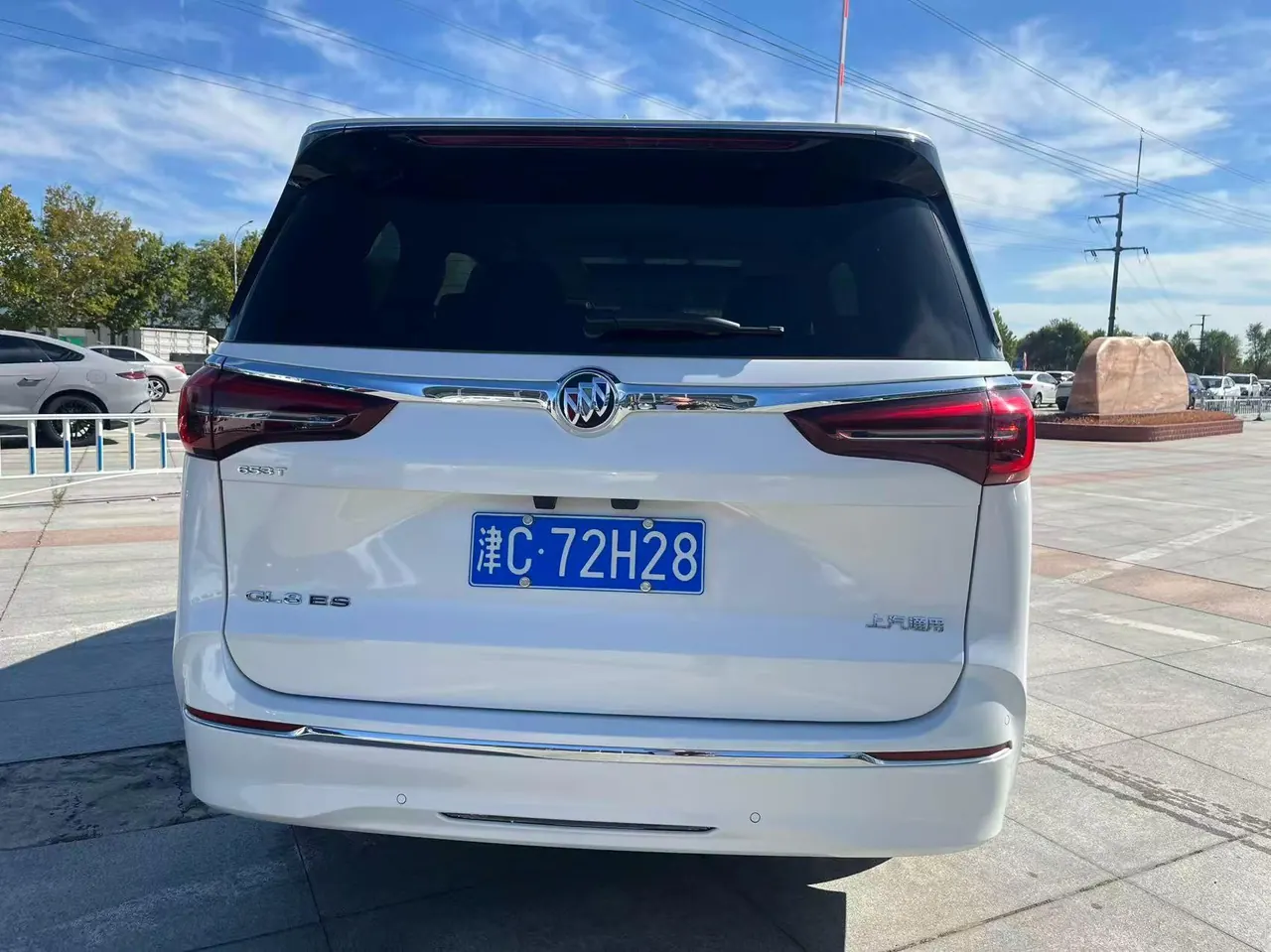 Buick 2020 GL8 ES Lu Zun 2.0T 653T Exclusive Automatic Gear 4