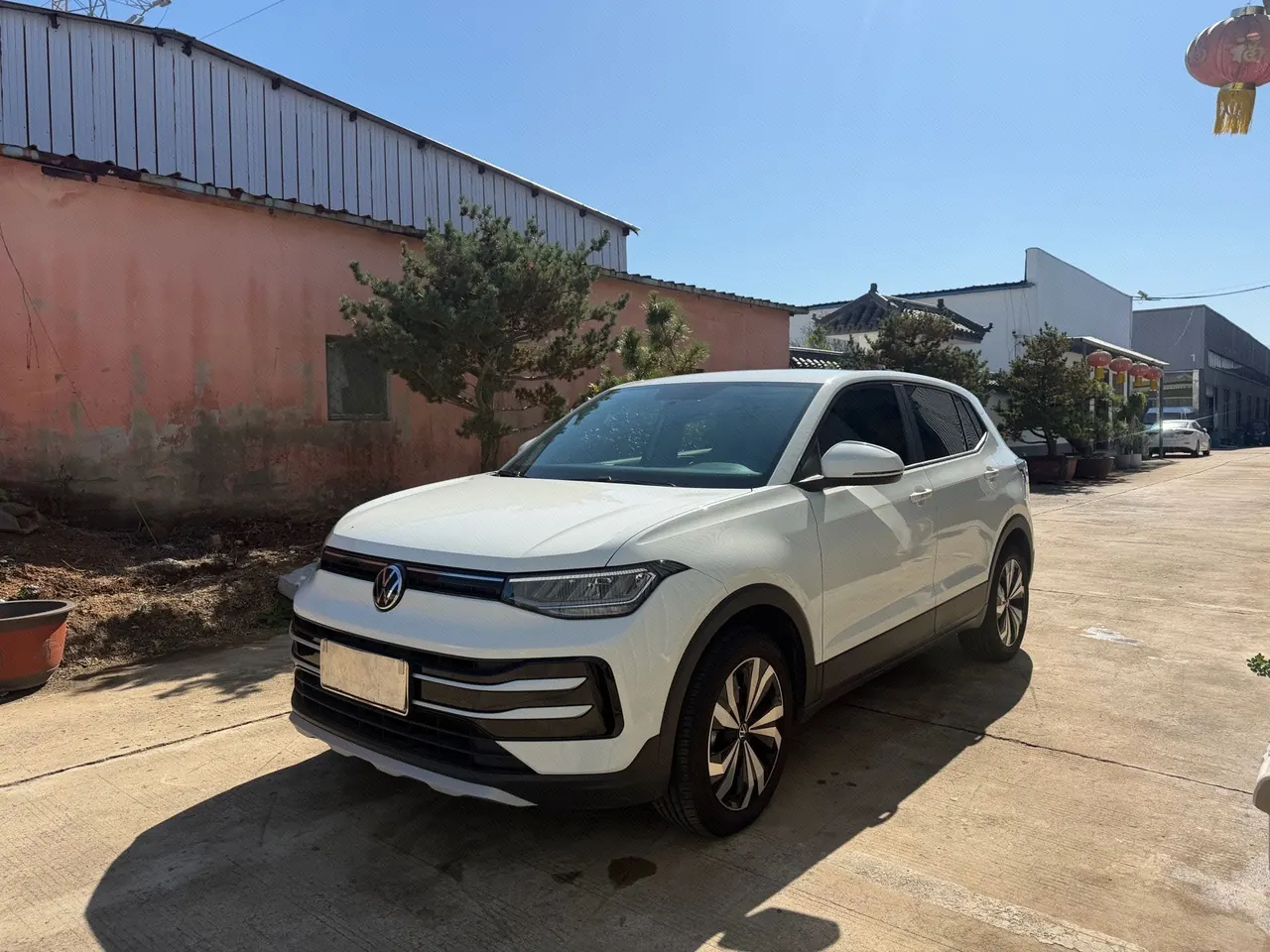 Volkswagen 2025 Tuyue Xinrui 1.5 Ruijin Edition Automatic Gear - View 1