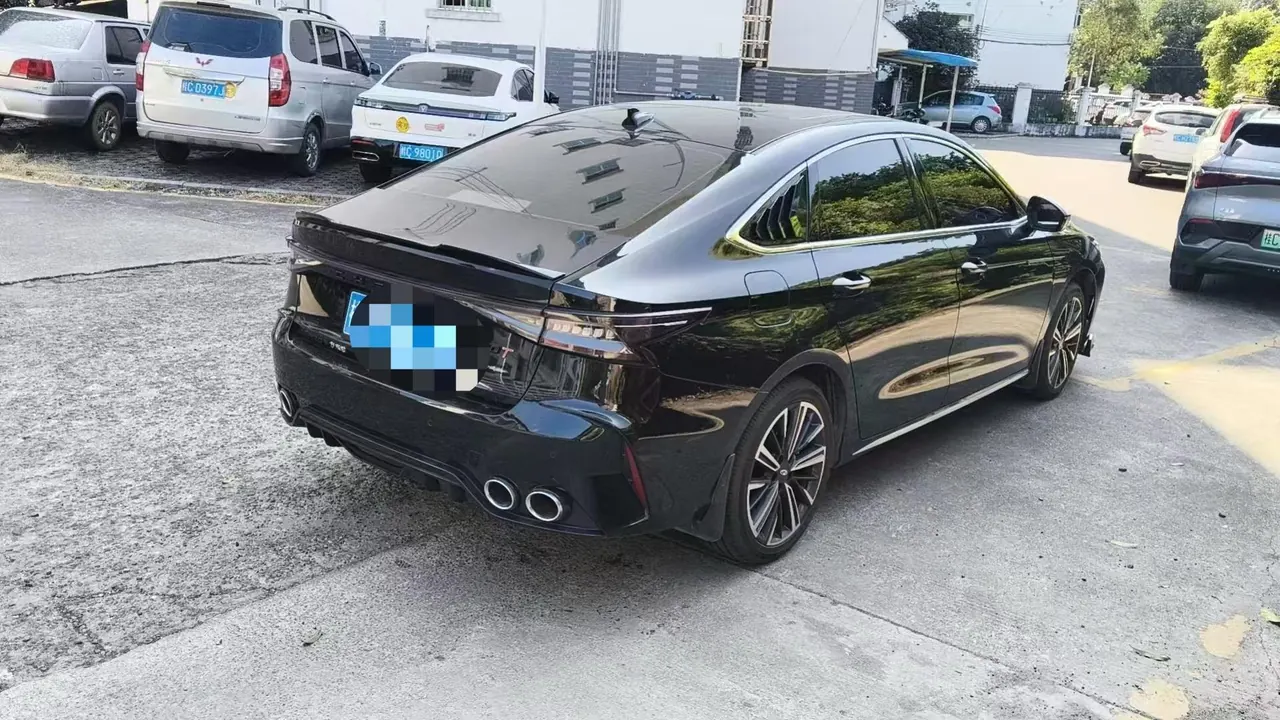 Chery 2025 Erez 8 1.6T Intelligent Automatic Gear 5