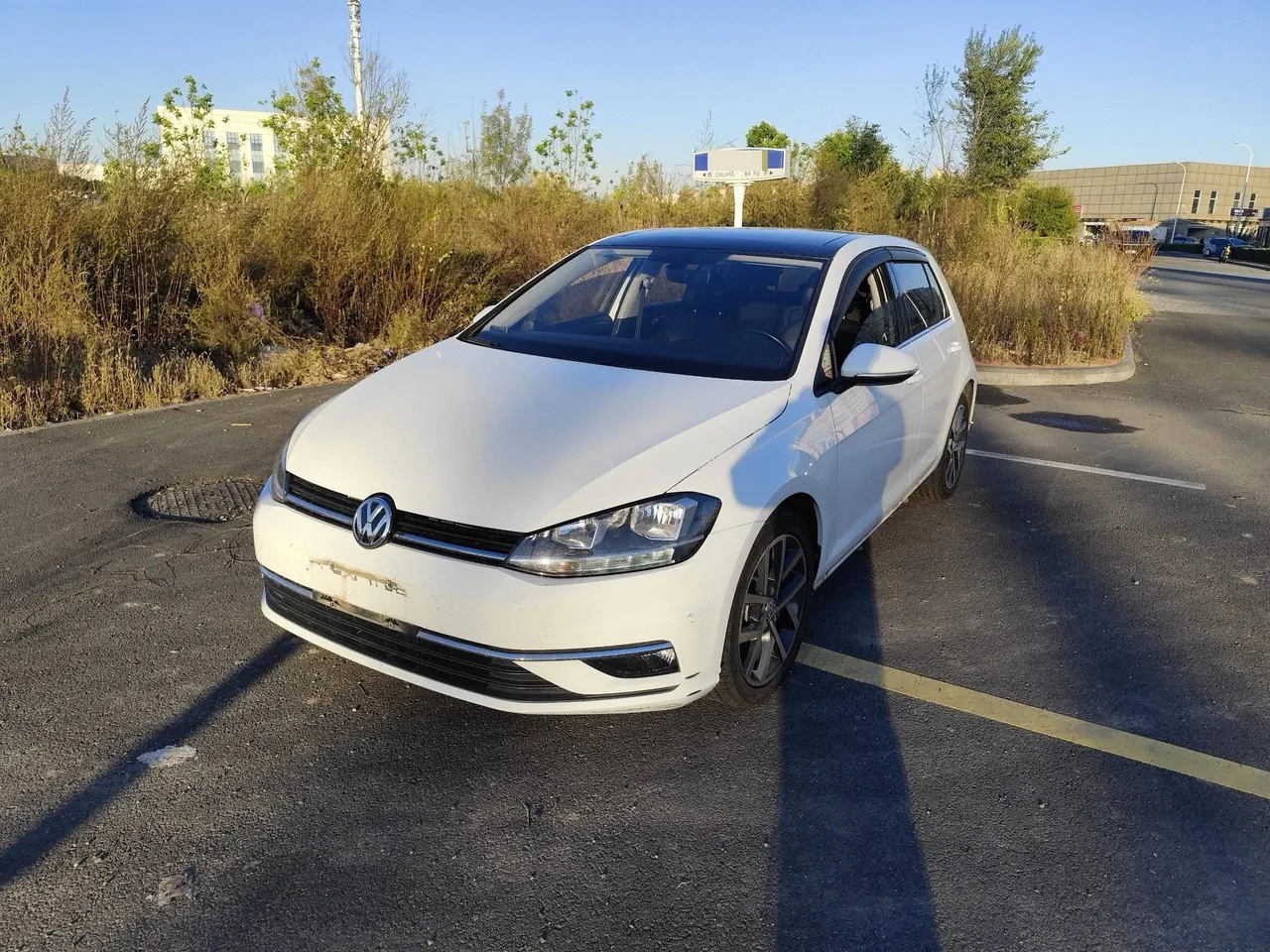 Volkswagen 2020 Golf 7 1.4TSI 280TSI Beloved Edition Deluxe Automatic - View 1