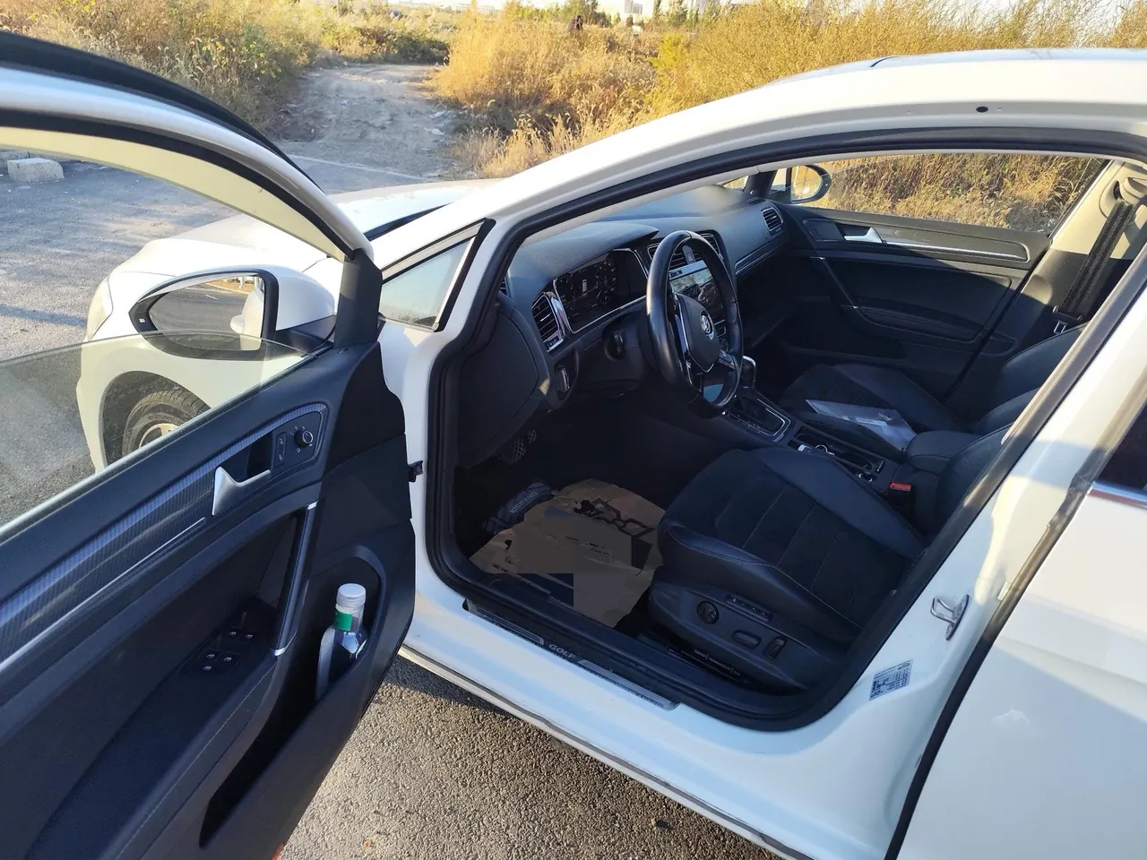 Volkswagen 2020 Golf 7 1.4TSI 280TSI Beloved Edition Deluxe Automatic 3