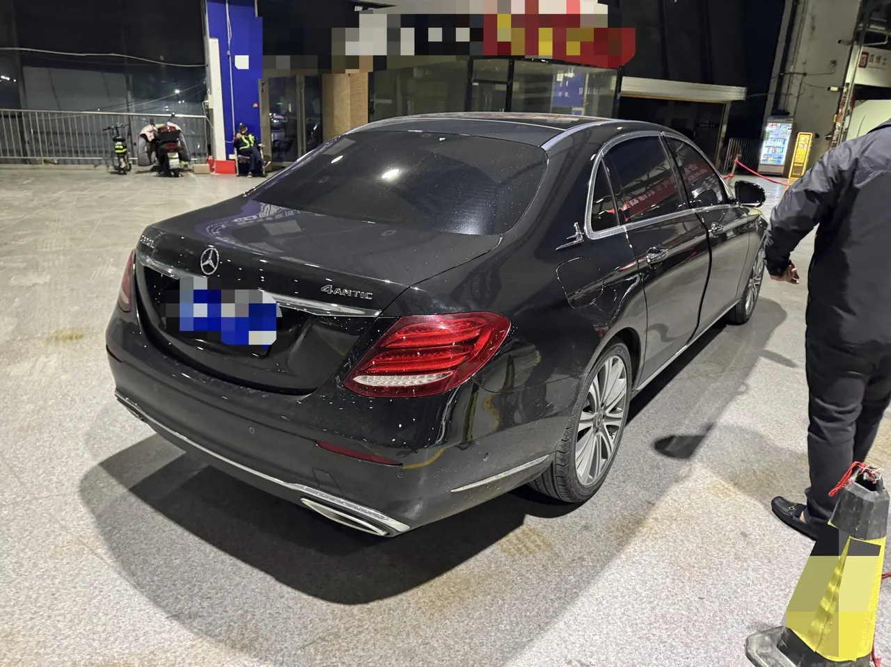 Mercedes Benz E Class 2020 E 260 L 48V 1.5T (modified) automatic gear 3