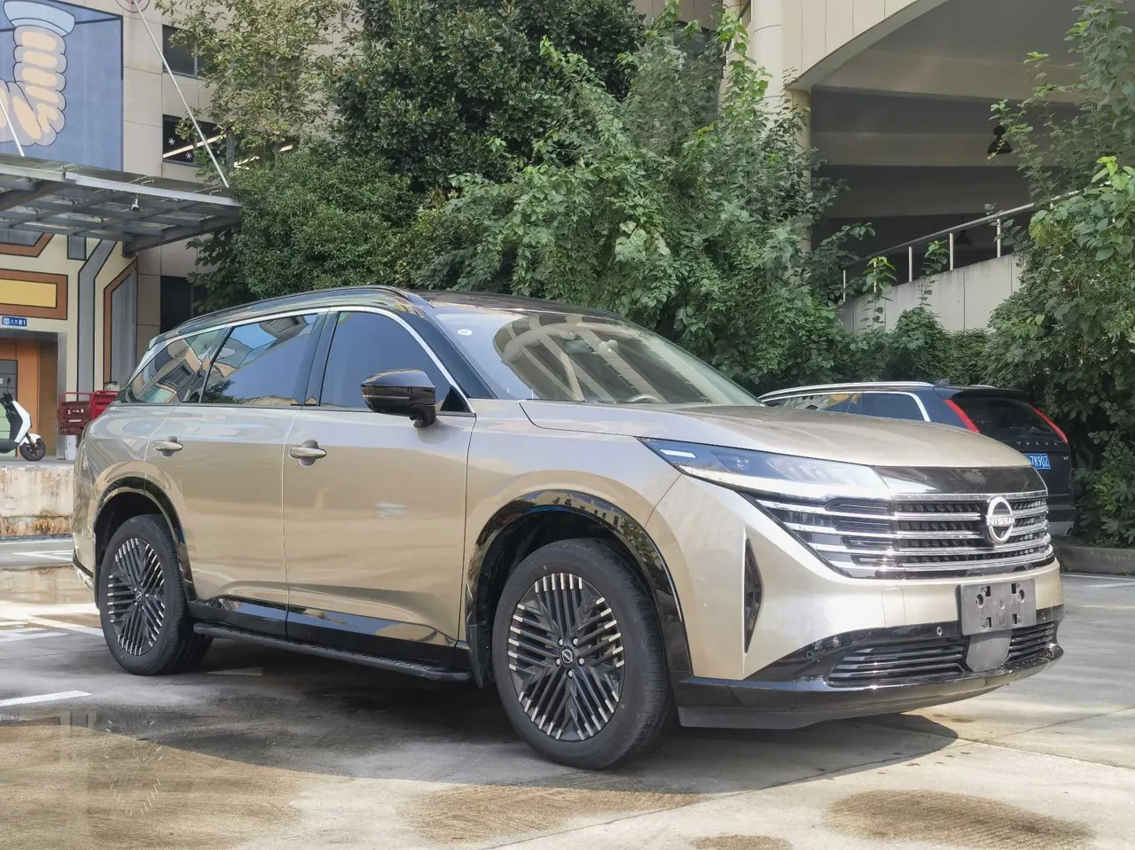 Nissan 2024 Land Exploration 2.0T 380VC-TURBO Four-wheel Drive Intelligent Driving Edition 6-seat Automatic Gear 3