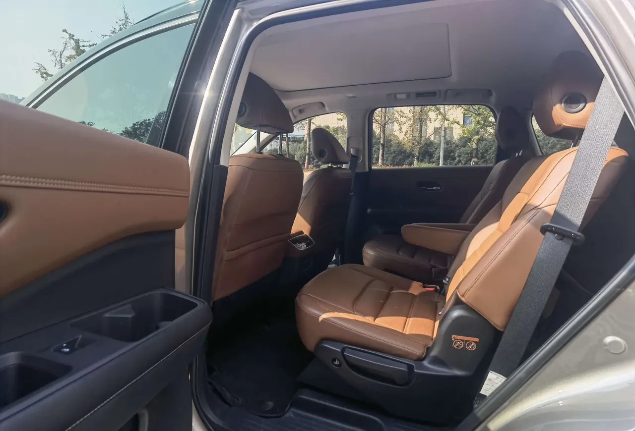 Nissan 2024 Land Exploration 2.0T 380VC-TURBO Four-wheel Drive Intelligent Driving Edition 6-seat Automatic Gear 5