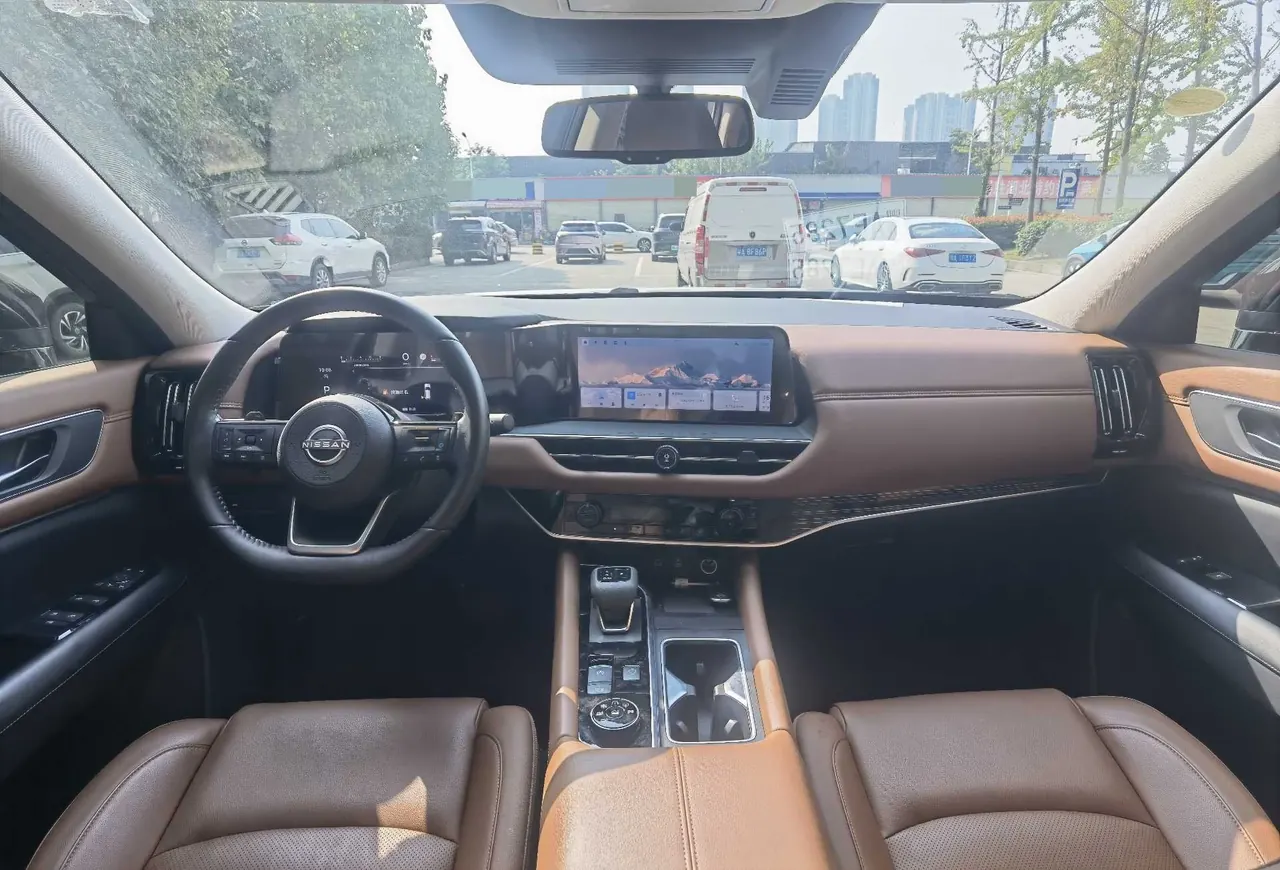 Nissan 2024 Land Exploration 2.0T 380VC-TURBO Four-wheel Drive Intelligent Driving Edition 6-seat Automatic Gear 6