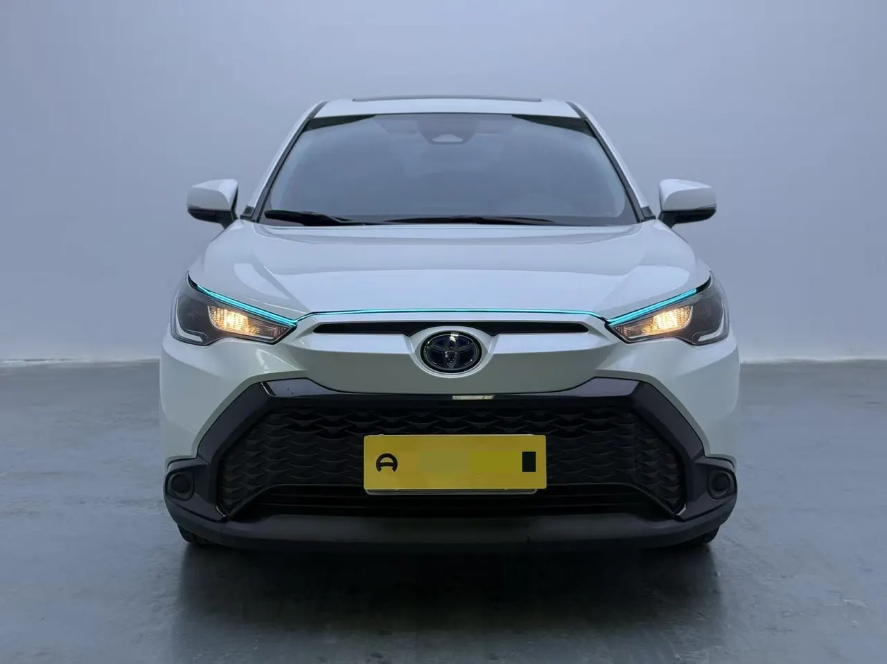 Toyota 2023 Fenglanda Shuangqing 2.0 Stepless Intelligent Electric Hybrid Leading Edition Automatic Gear 2
