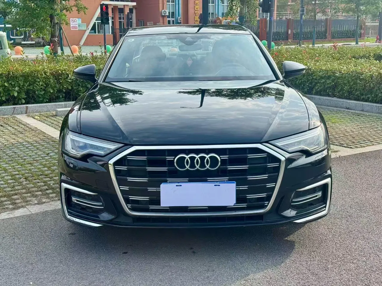 Audi 2024 A6L 2.0TFSI 40TFSI Deluxe Dynamic Automatic 2
