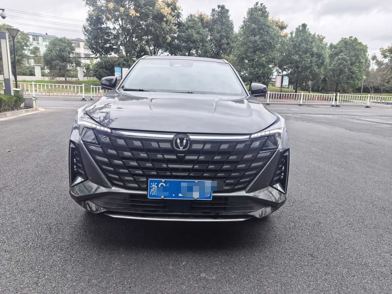 ChangAn 2025 UNI-Z 1.5T honorable automatic gear 2