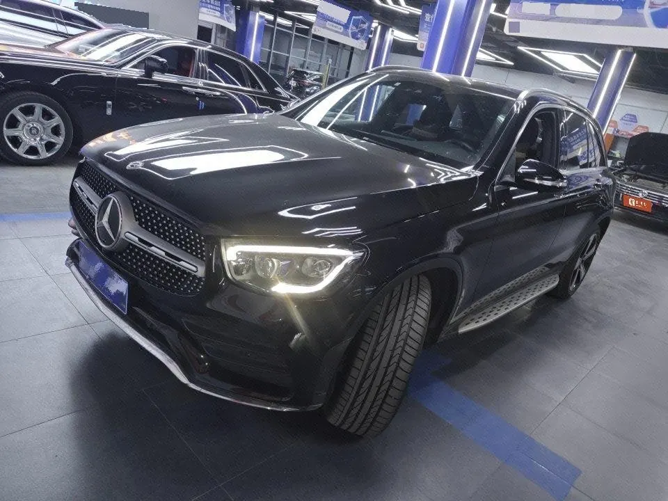 Mercedes Benz 2020 GLC 300 L 4MATIC 2.0T Luxury Automatic - View 1