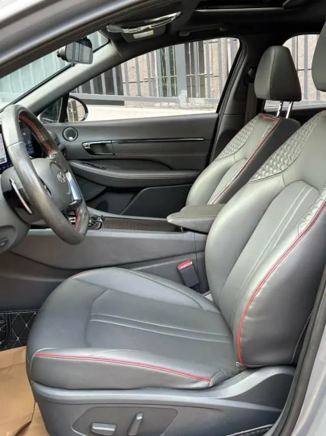 Hyundai 2020 10th Generation Sonata 2.0TGDi 380TGDi GS Smart Edition Automatic Gear 4