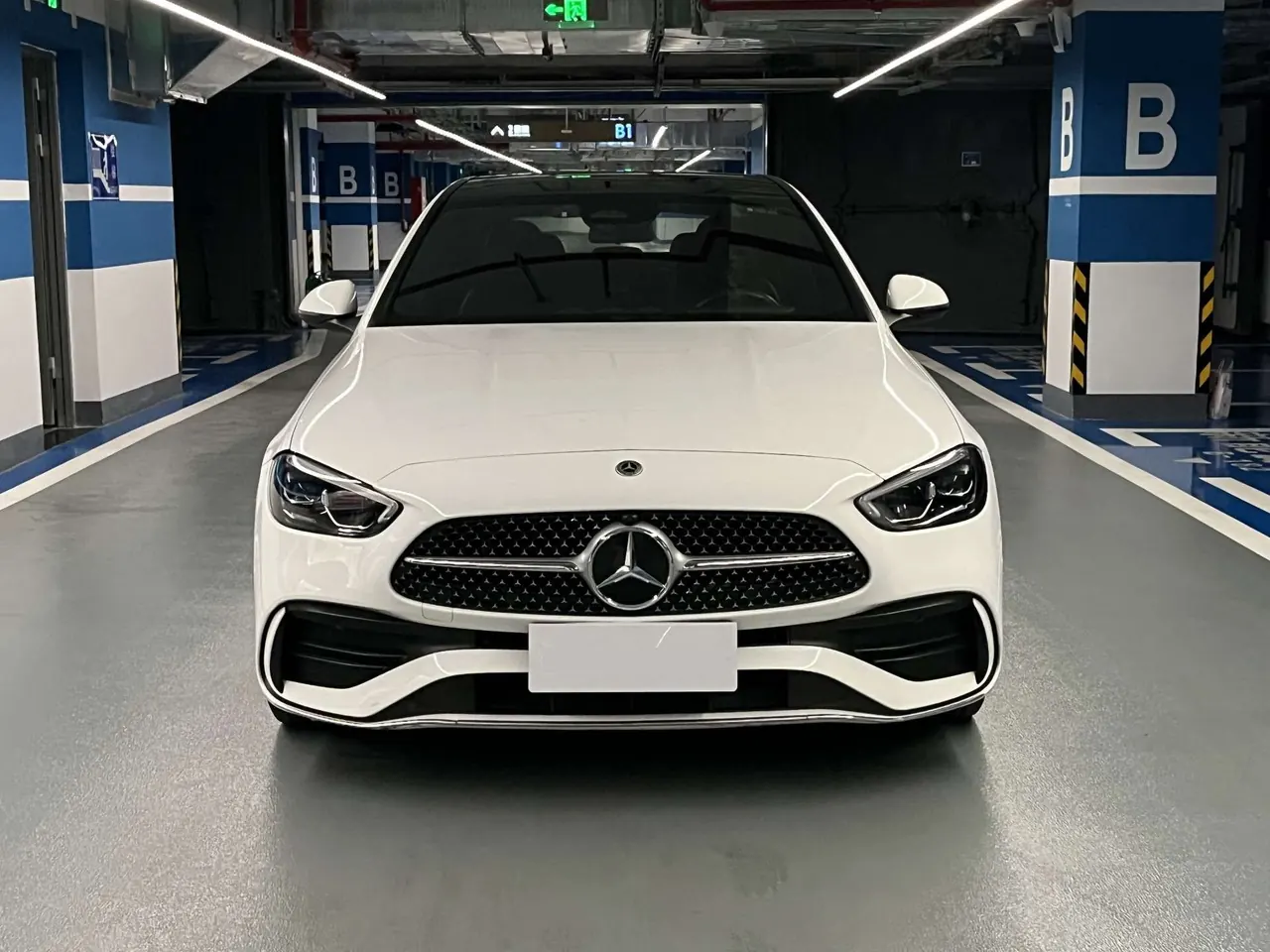 Mercedes Benz Class C 2023 C 260 L 48V 1.5T Automatic 2
