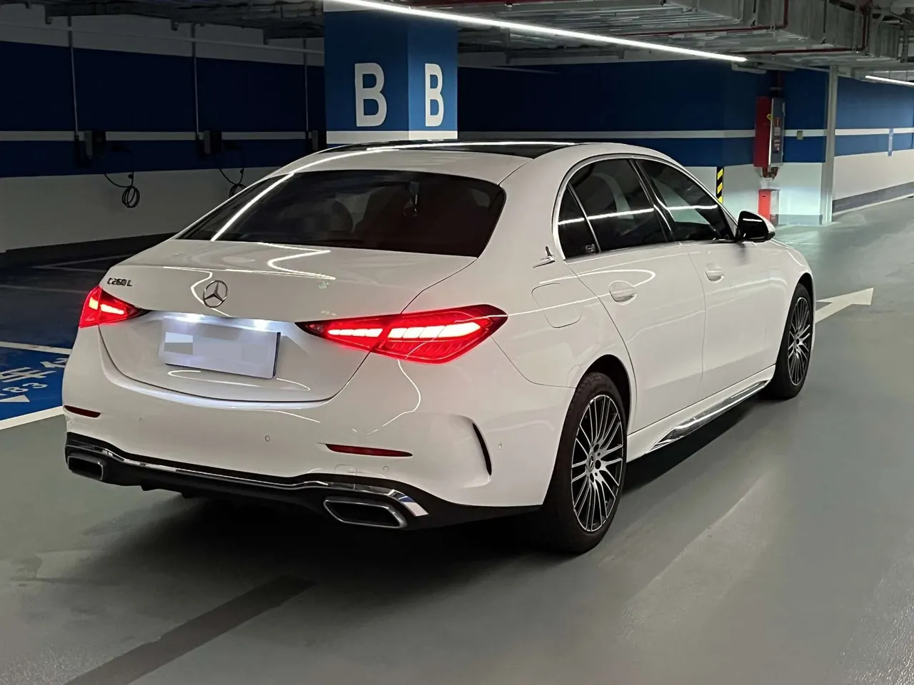 Mercedes Benz Class C 2023 C 260 L 48V 1.5T Automatic 9