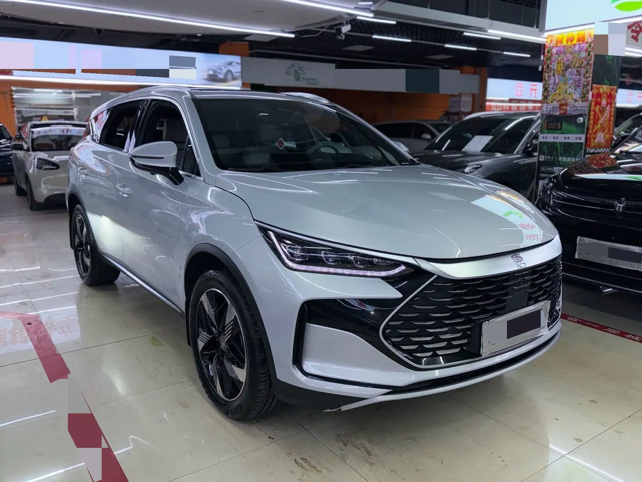 BYD Tang New Energy 2024 Tang DM-i 1.5T Stepless Glory Edition 112KM Honorable Automatic Gear 3