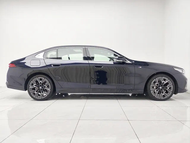 BMW 5 series 2025 530Li 48V 2.0T exclusive m sports suit automatic gear 8
