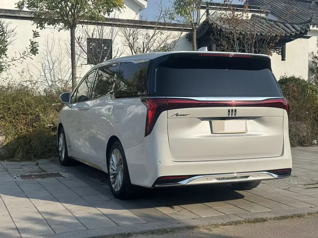 Buick 2023 Century 48V 2.0T Yunshi Edition 6-seat Automatic Gear 15
