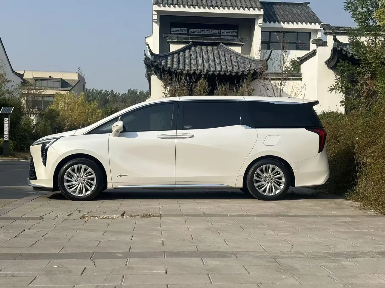Buick 2023 Century 48V 2.0T Yunshi Edition 6-seat Automatic Gear 4
