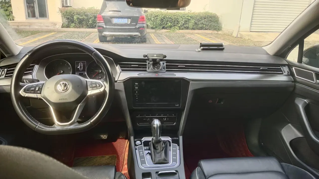 Volkswagen 2020 Magotan 2.0TSI 330TSI Leading Automatic 5