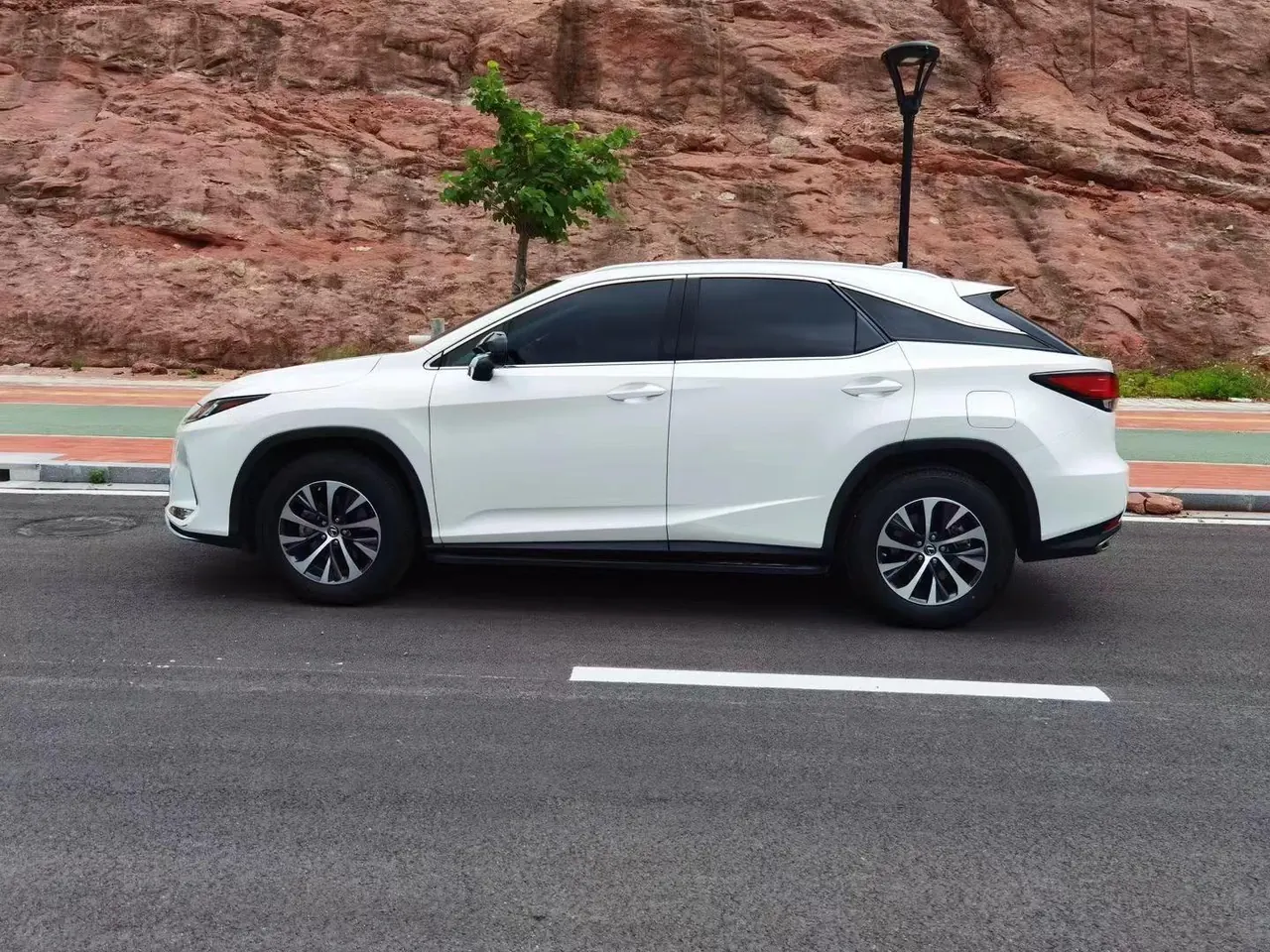 Lexus RX (Imported) 2020 RX300 2.0T Two-Drive Elite Edition (Revised) Automatic Gear 4