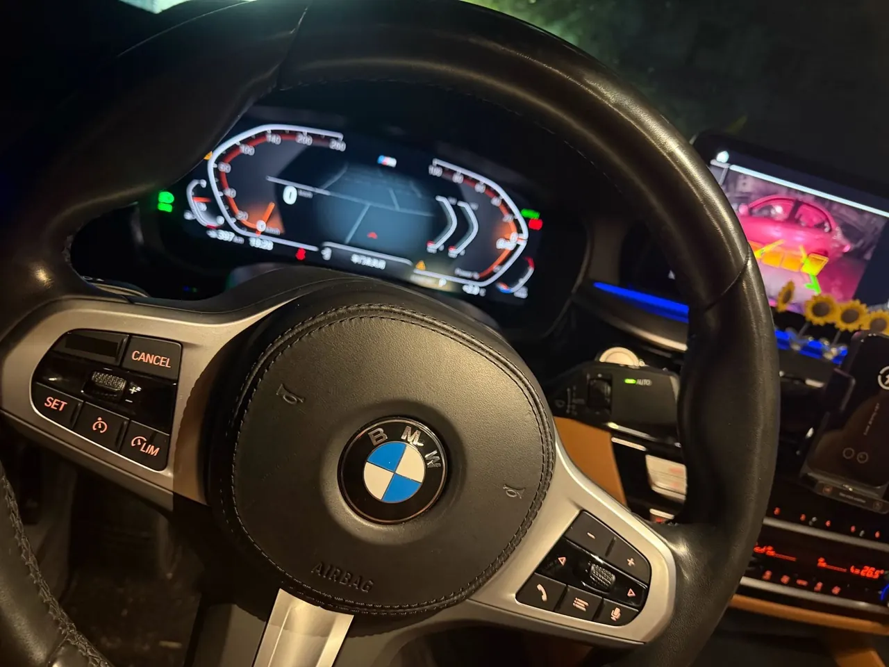 BMW 5 Series (Imported) 2022 525i 2.0T M Sports Suit (Modified 2) Automatic Gear 6