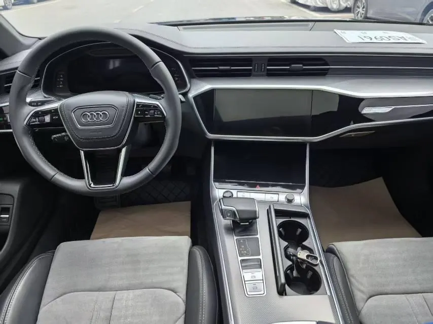 Audi 2024 A6L 2.0TFSI 40TFSI Deluxe Dynamic Automatic 4