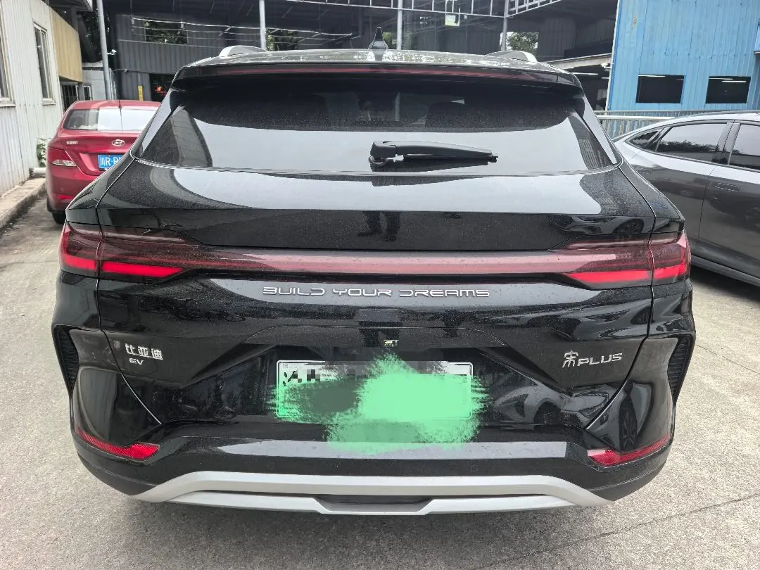 BYD Song PLUS New Energy 2024 Song PLUS EV Glory Edition 520km Luxury Automatic Gear 5