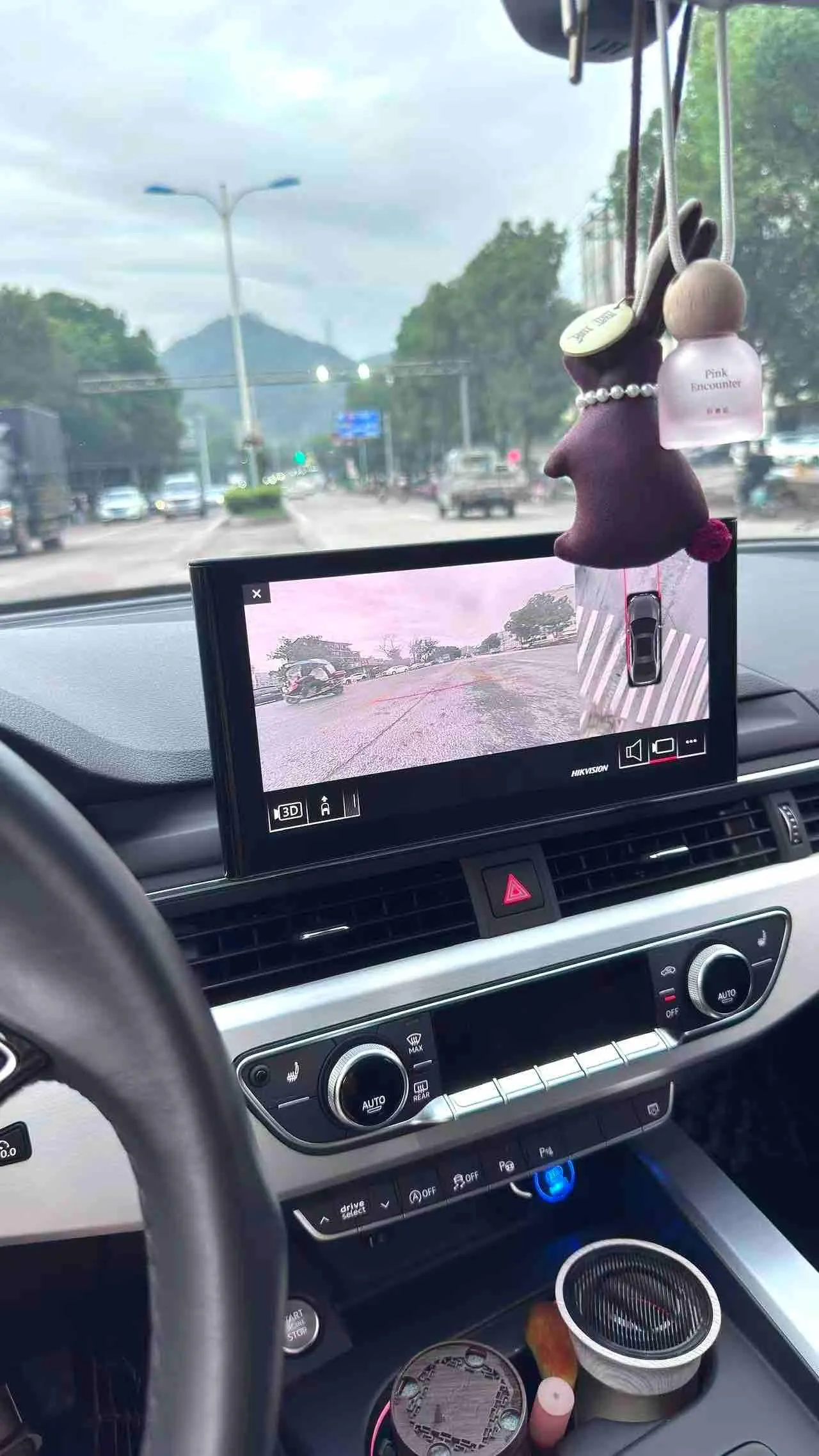 Audi 2022 A4L 2.0TFSI 40TFSI Fashion Dynamic Automatic 7