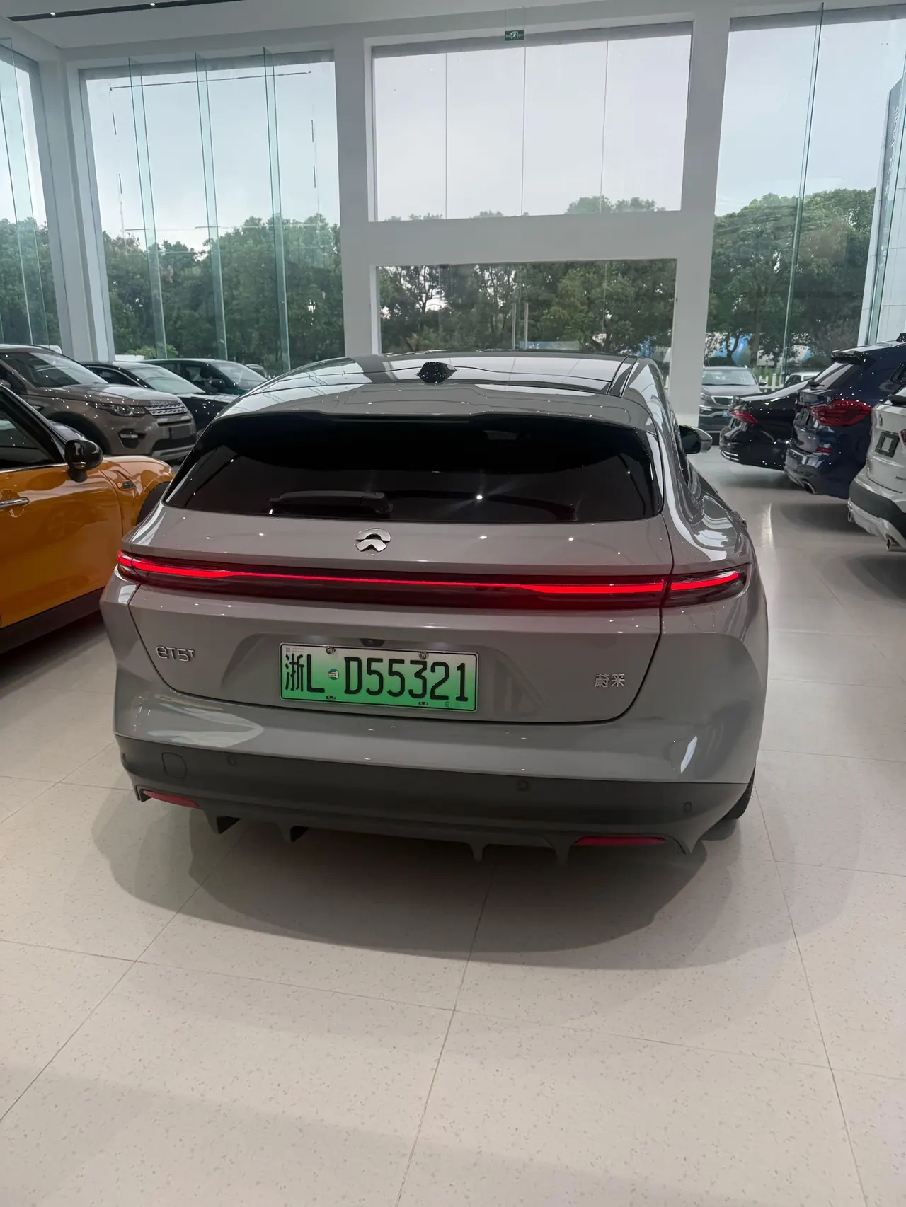 NIO 2024 ET5T 75kWh Touring automatic 5