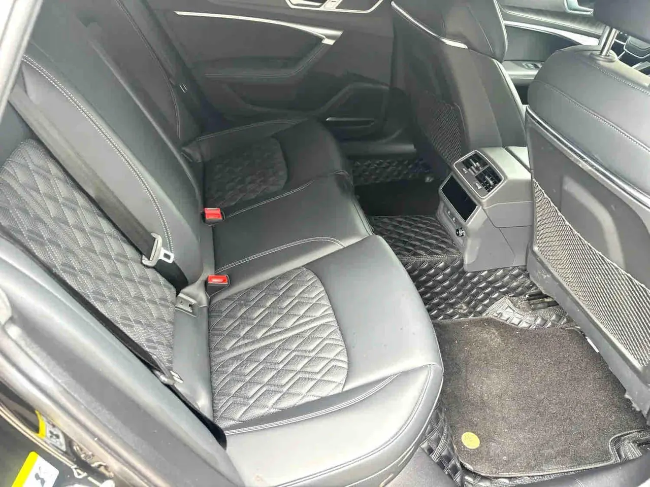 Audi 2025 A6L 48V 3.0TFSI 55TFSI Quattro enjoy dynamic automatic transmission 4