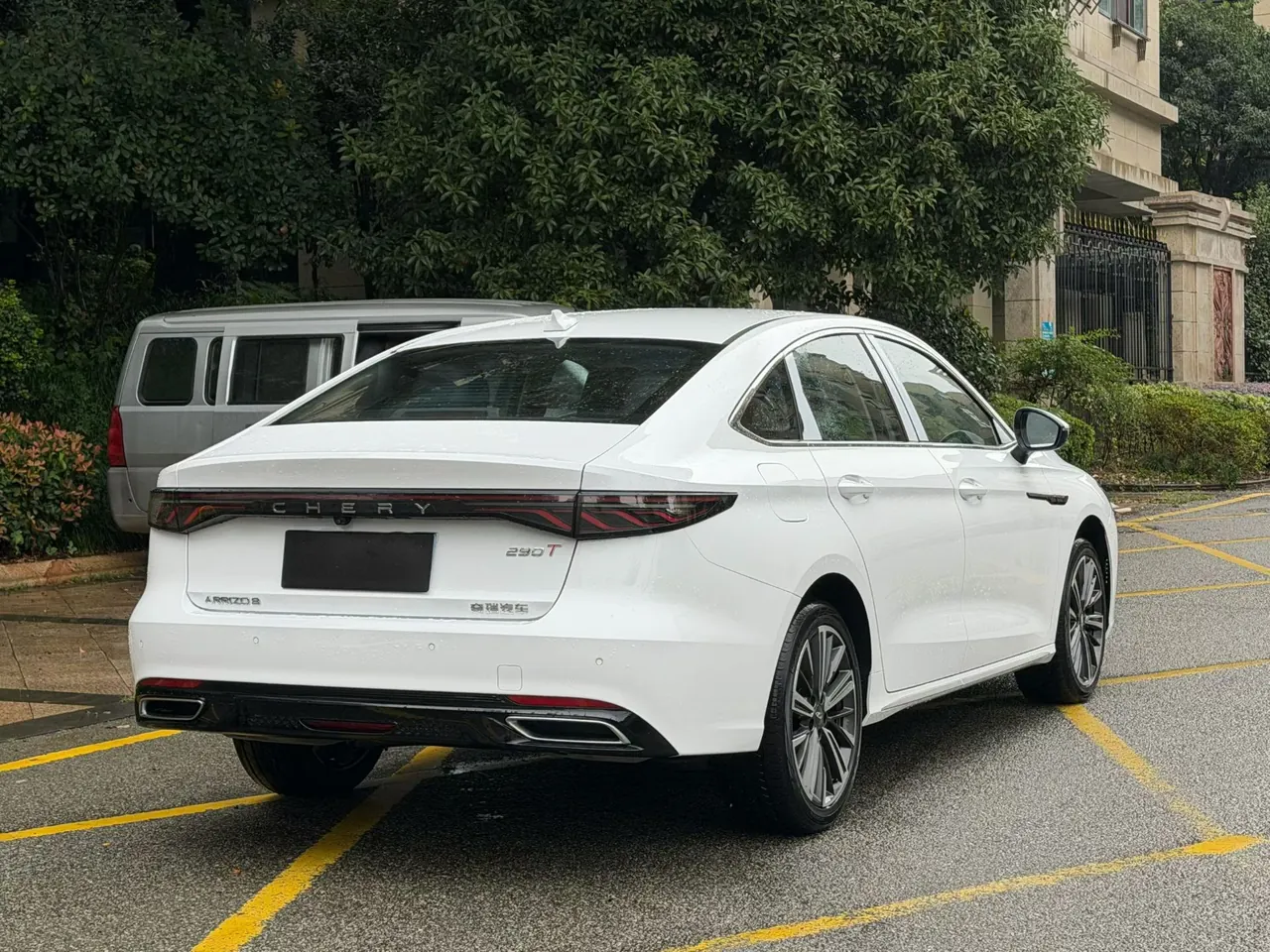 Chery 2025 Erez 8 Pro 1.6TGDI 290TGDI Standard Automatic Gear 7