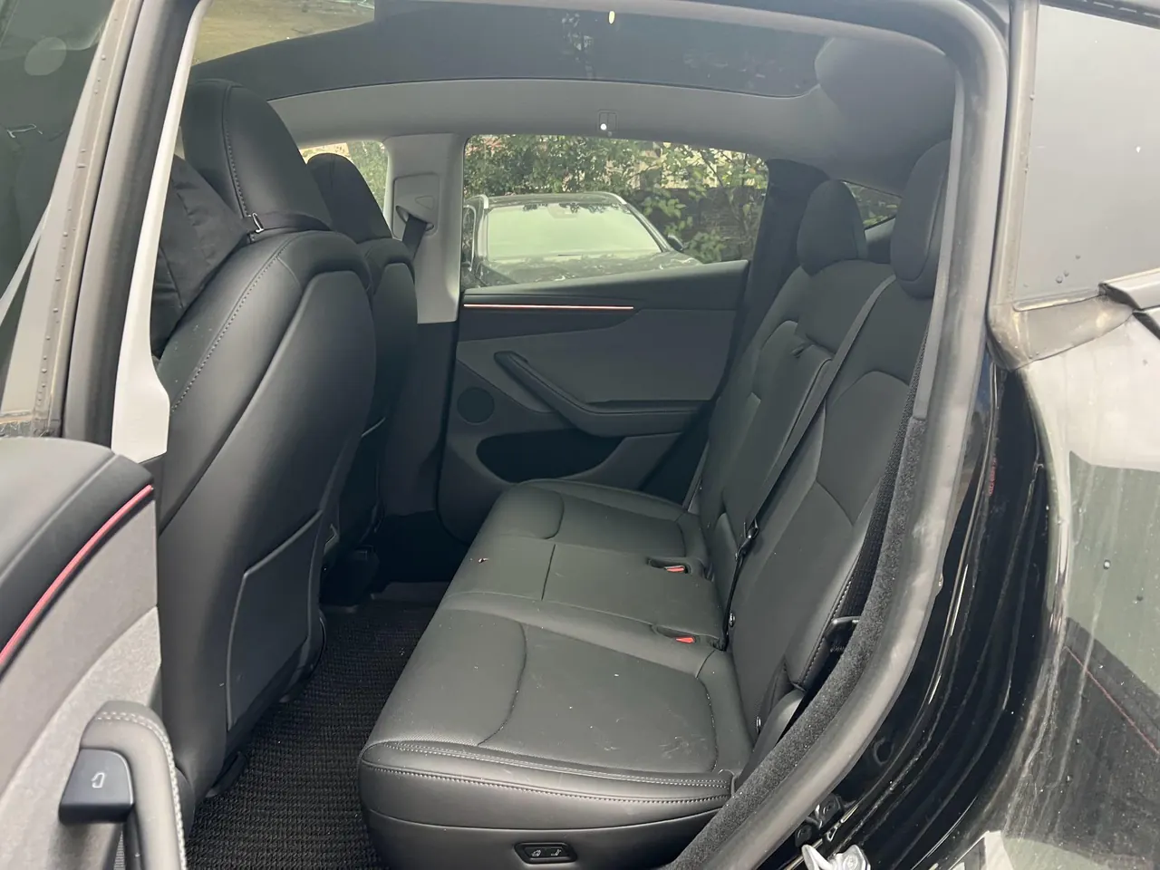 Tesla 2024 Model Y rear-wheel drive version automatic transmission 5