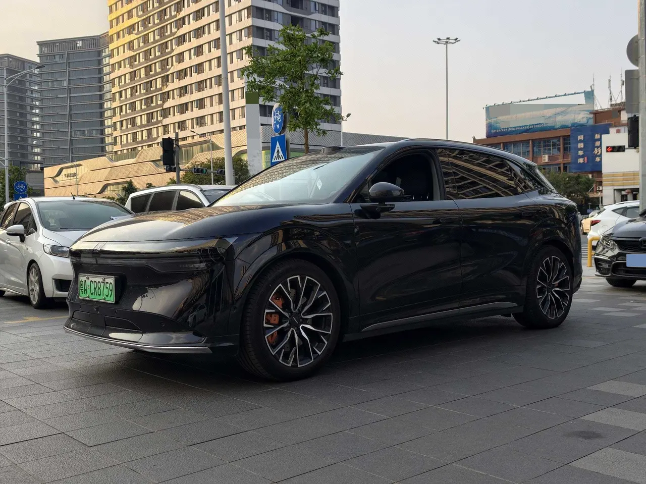 Zeekr 2025 Zeekr 7X 100kWh long endurance four-wheel drive intelligent driving version automatic transmission - View 1