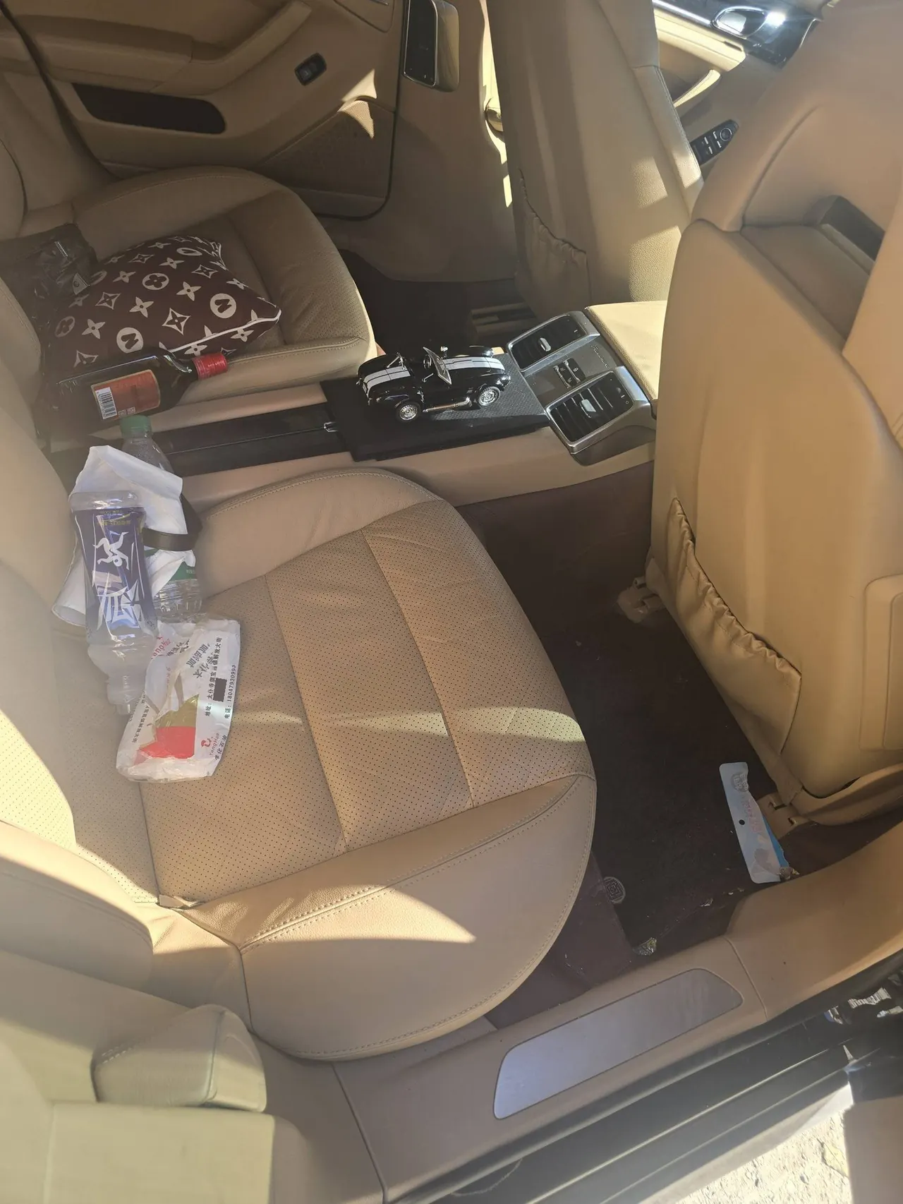 Buick 2020 Angkewei S 2.0T 652T Two-Drive Elite Automatic Gear 5