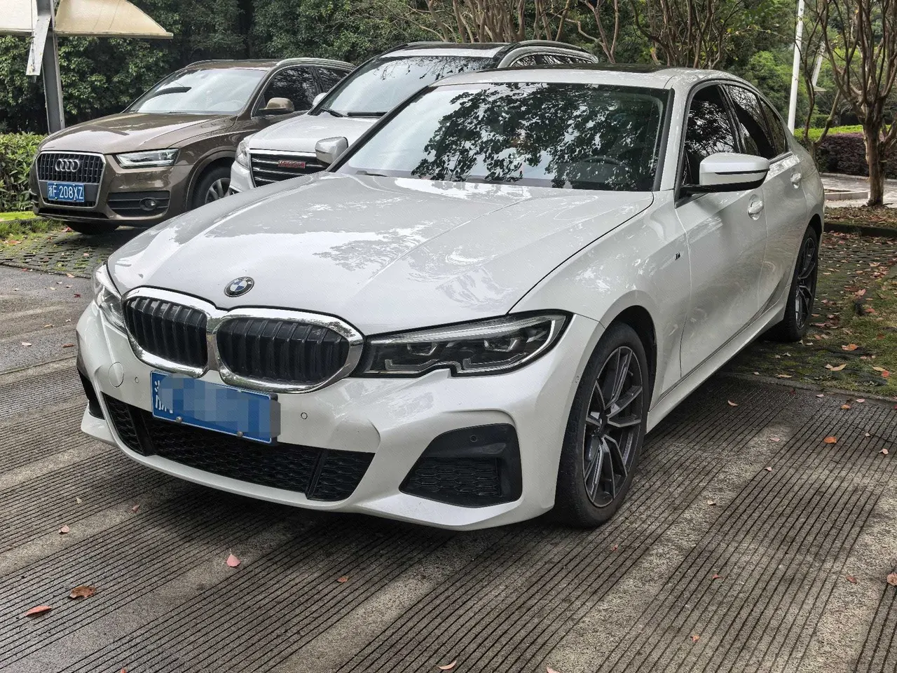 BMW 3 Series 2020 325i 2.0T M Sports Suit (Modified) Automatic Gear - View 1