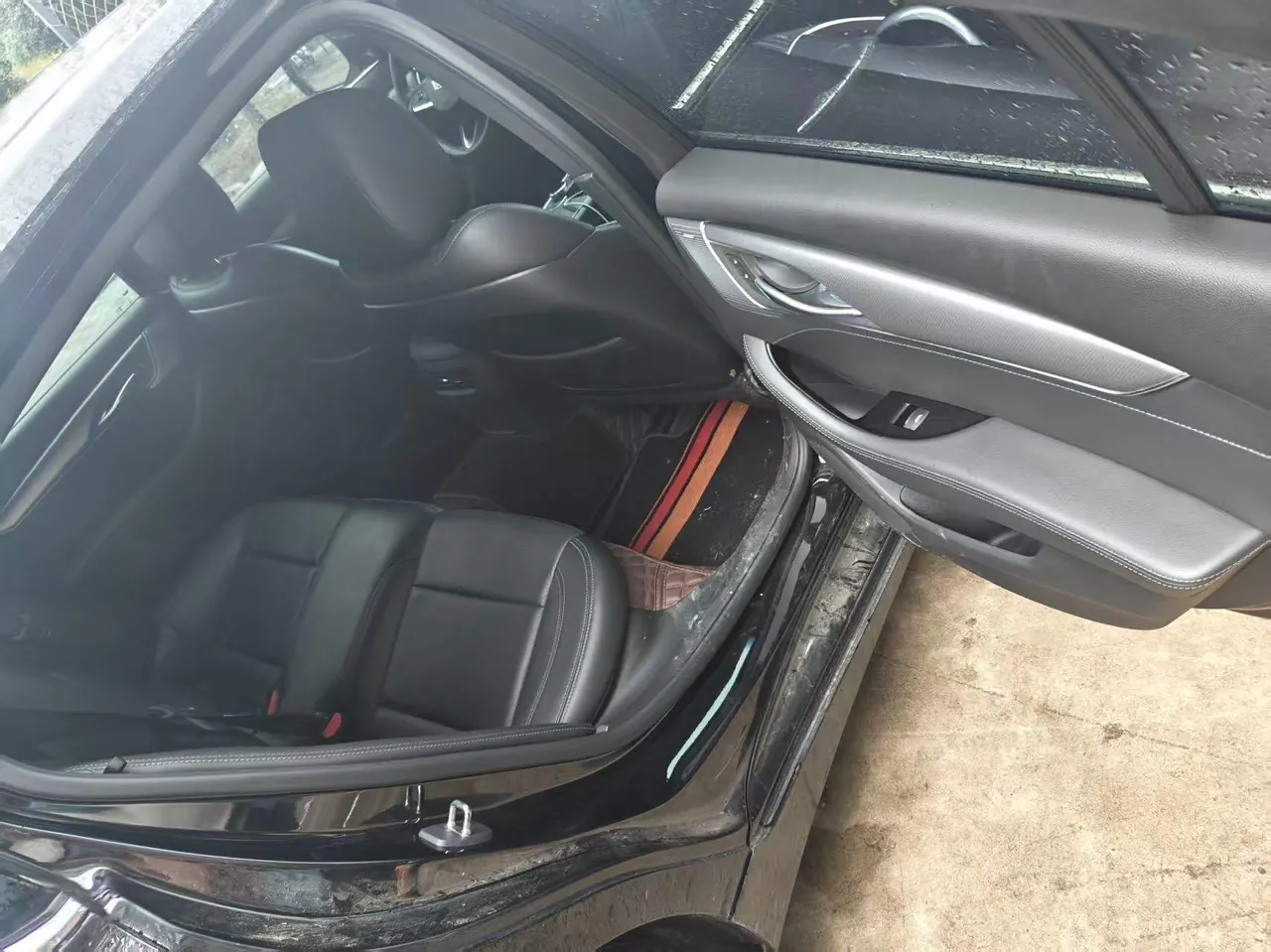 Cadillac 2023 CT5 2.0T 28T fashion automatic gear 3