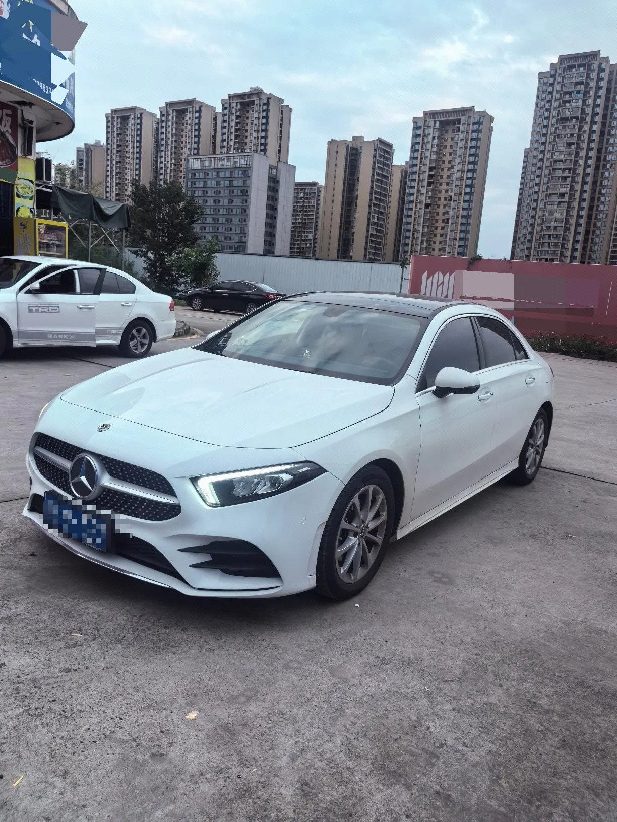 Mercedes Benz Class A 2022 A 200 L 1.3T Dynamic Automatic - View 1