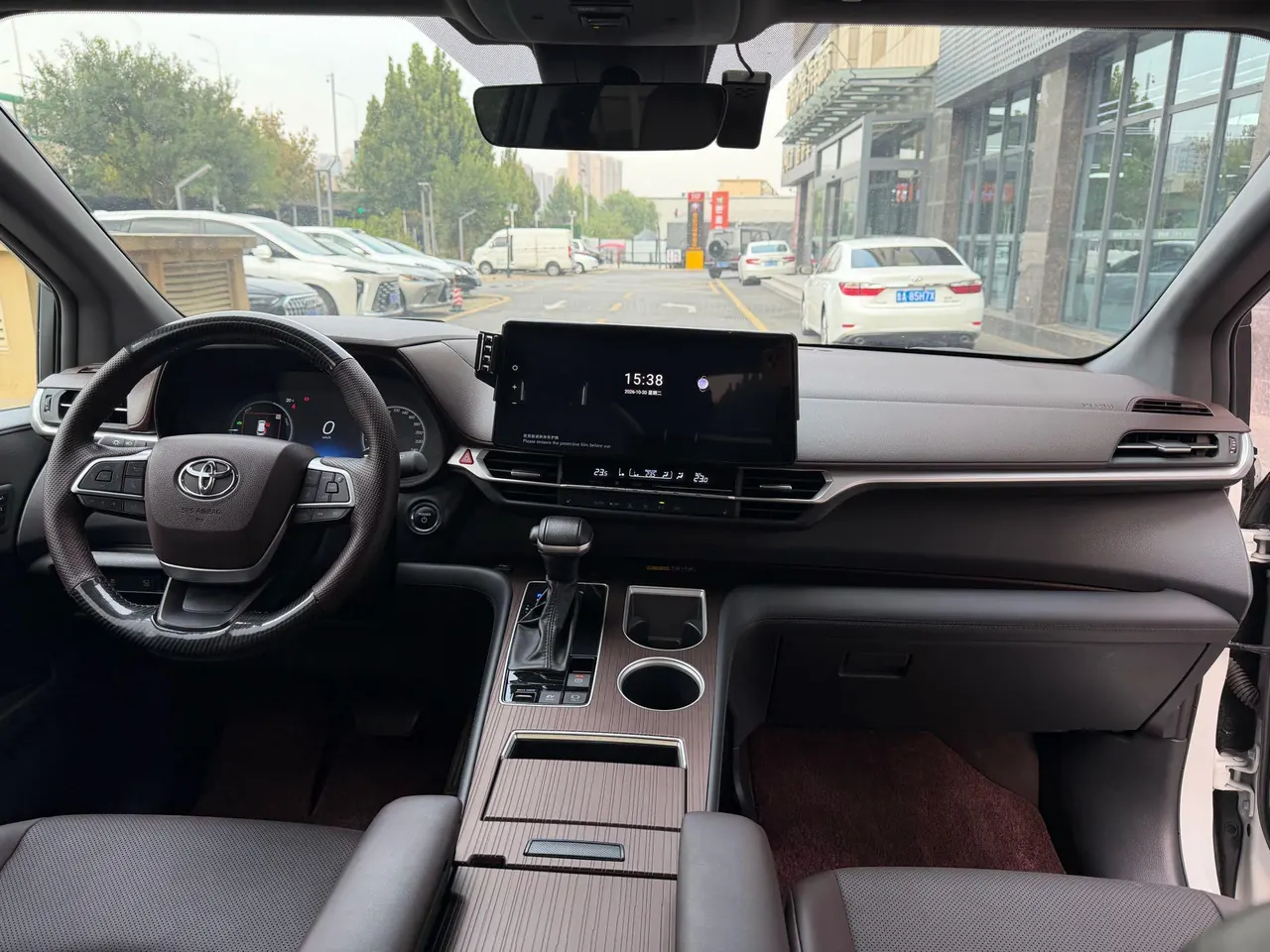 Toyota 2024 Grevia HYBRID 2.5 Stepless Premium PLUS 4WD Automatic Gear 9