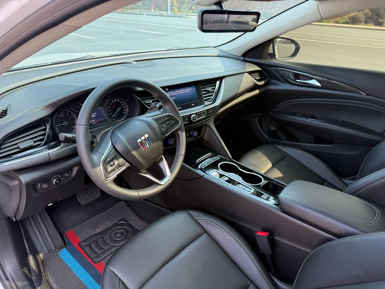Buick 2024 Regal 1.5T 25T Super Edition Automatic Gear 4