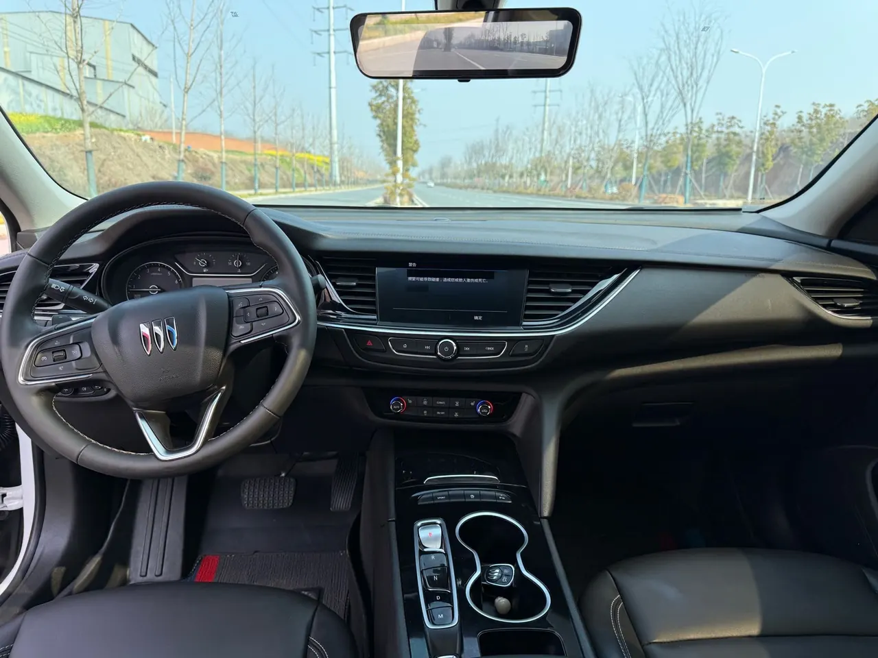 Buick 2024 Regal 1.5T 25T Super Edition Automatic Gear 5
