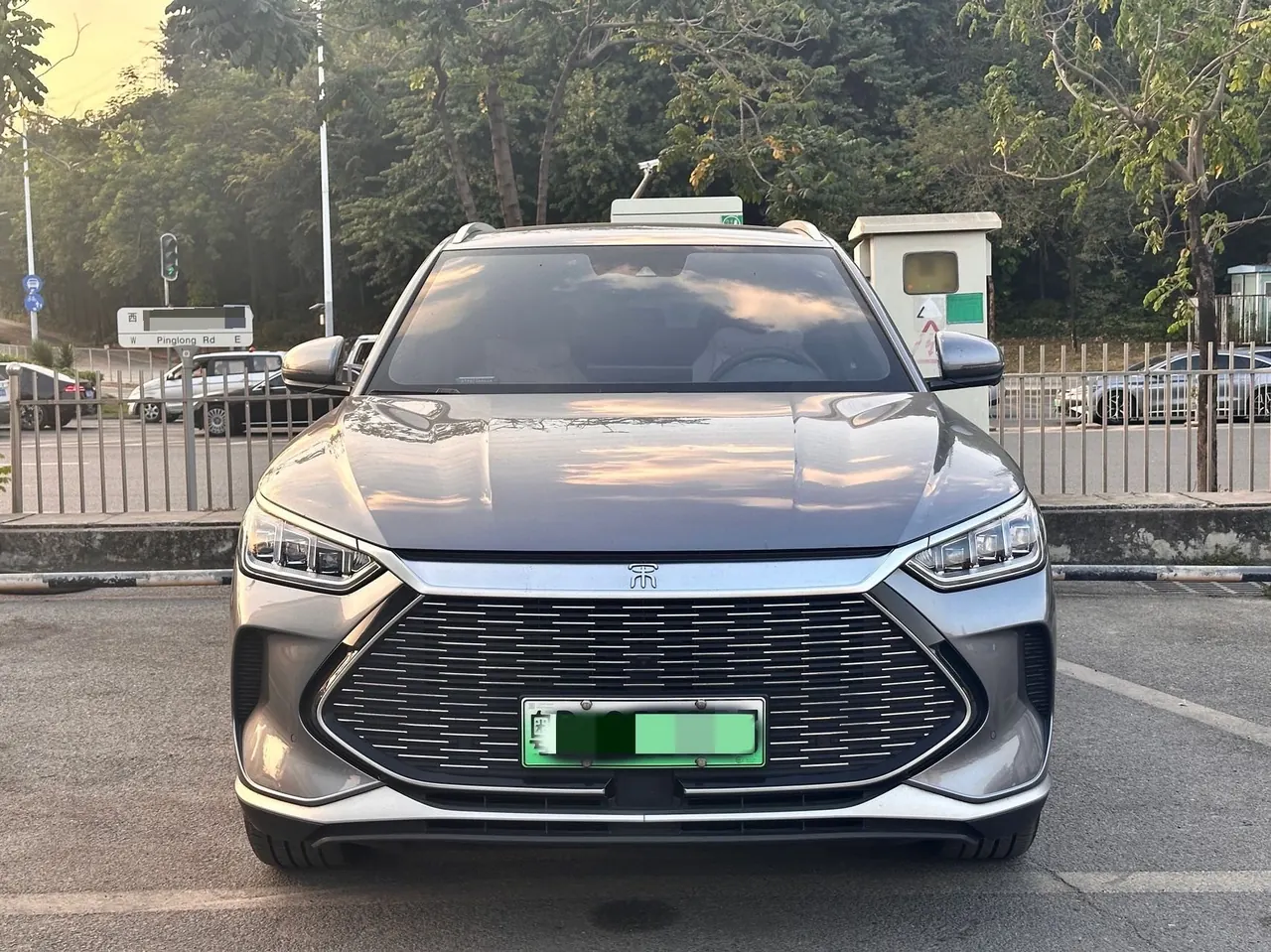 BYD Song PLUS New Energy 2022 Song PLUS DM-i 1.5 Stepless 110KM Flagship PLUS 5G Edition Automatic Gear 2
