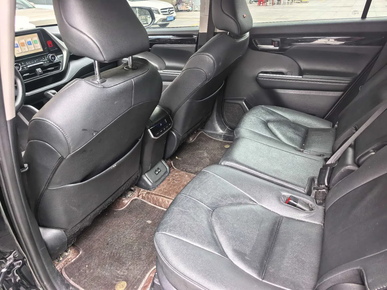 Toyota 2022 Highlander 2.0T 380T 4-wheel drive deluxe 7-seat automatic gear 4