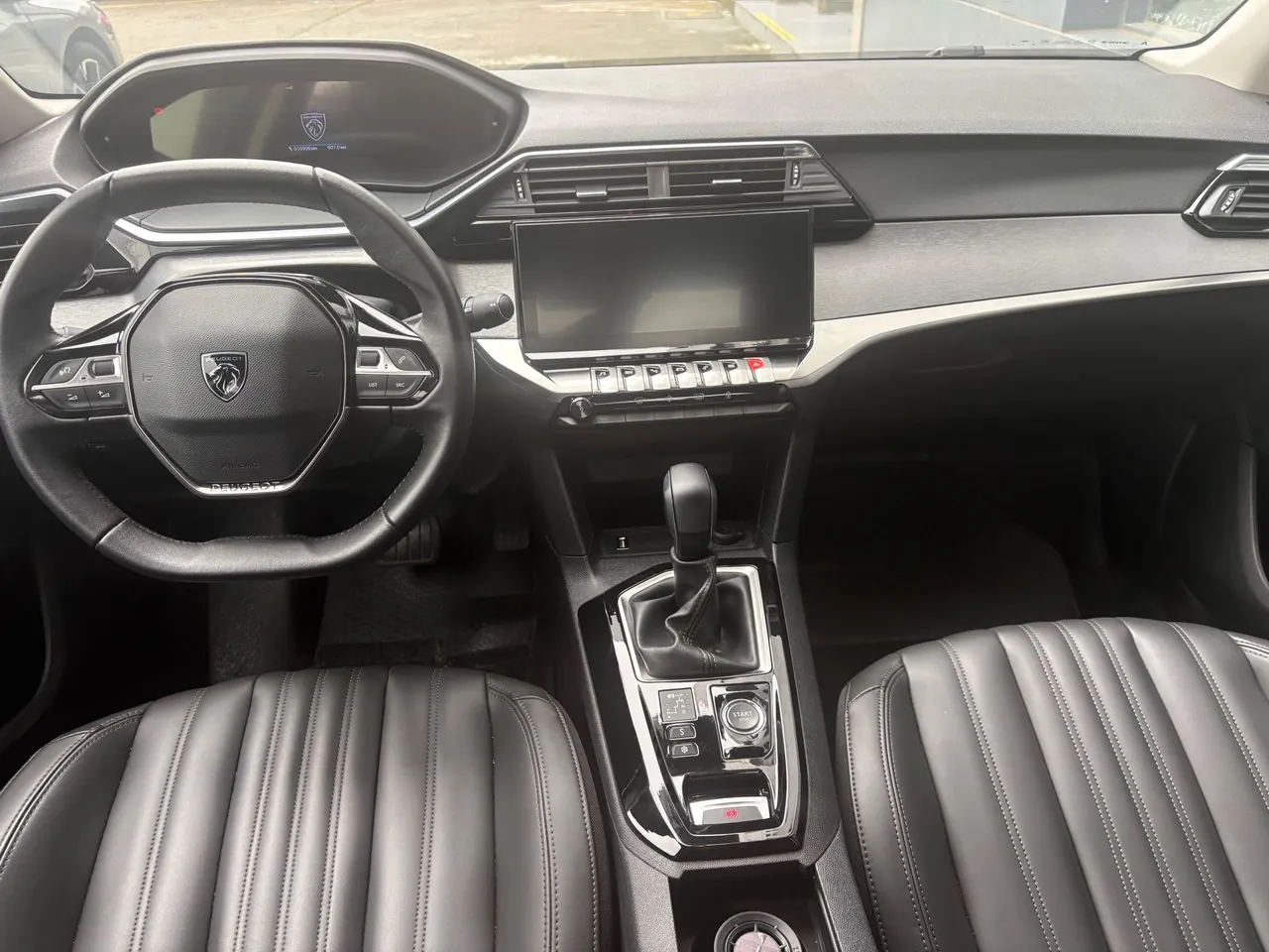 Peugeot 2024 408 1.5T 360THP 4